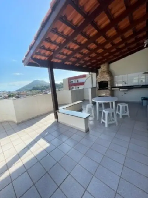 Foto 2 de Apartamento com 4 quartos à venda, 142m2 em Ubatuba - SP