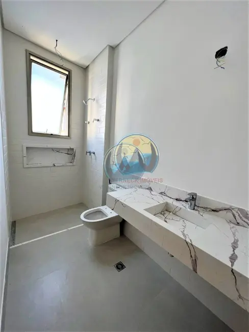 Foto 9 de Apartamento com 3 quartos à venda, 160m2 em Ubatuba - SP