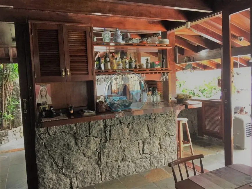 Foto 9 de Casa com 3 quartos à venda em Ubatuba - SP