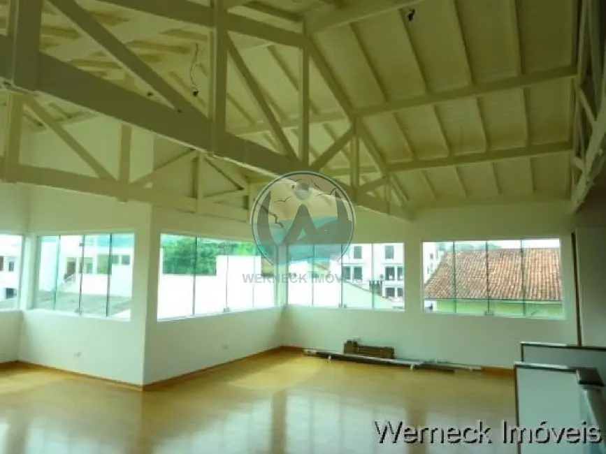 Foto 7 de Casa com 4 quartos à venda, 540m2 em Ubatuba - SP