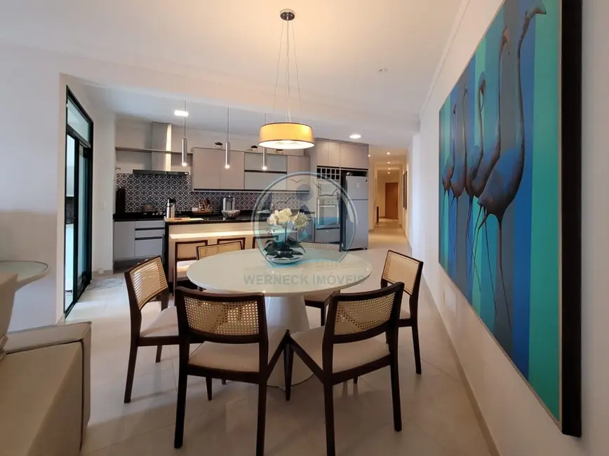 Foto 6 de Apartamento com 3 quartos à venda, 180m2 em Ubatuba - SP