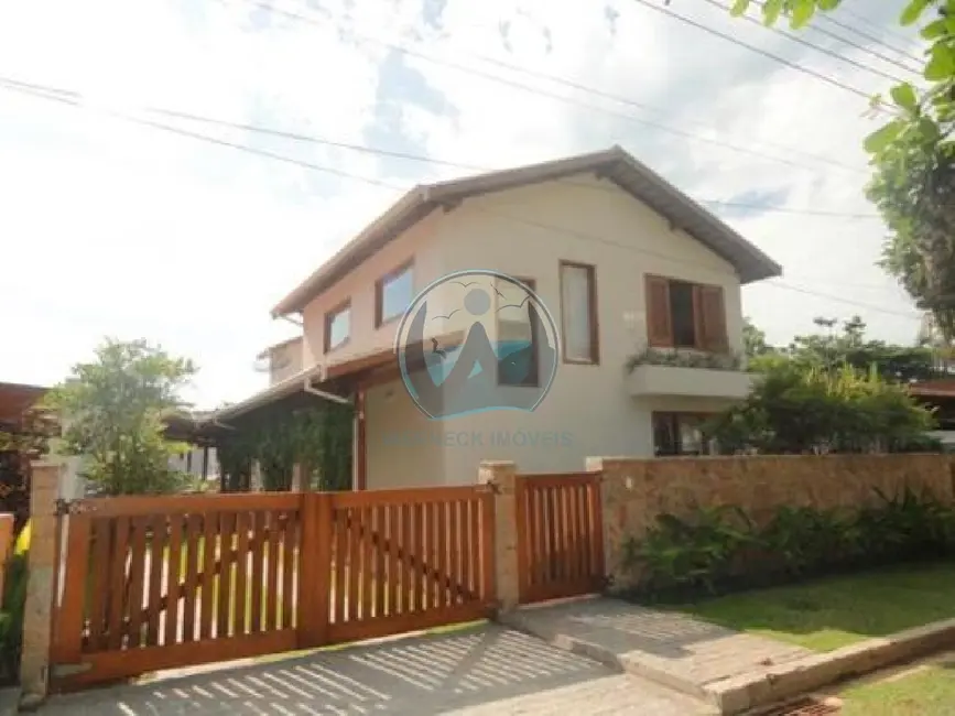 Casa com 6 quartos à venda, 308m2 em Ubatuba - SP - imagem 3 Foto 3 de Casa com 6 quartos à venda, 308m2 em Ubatuba - SP