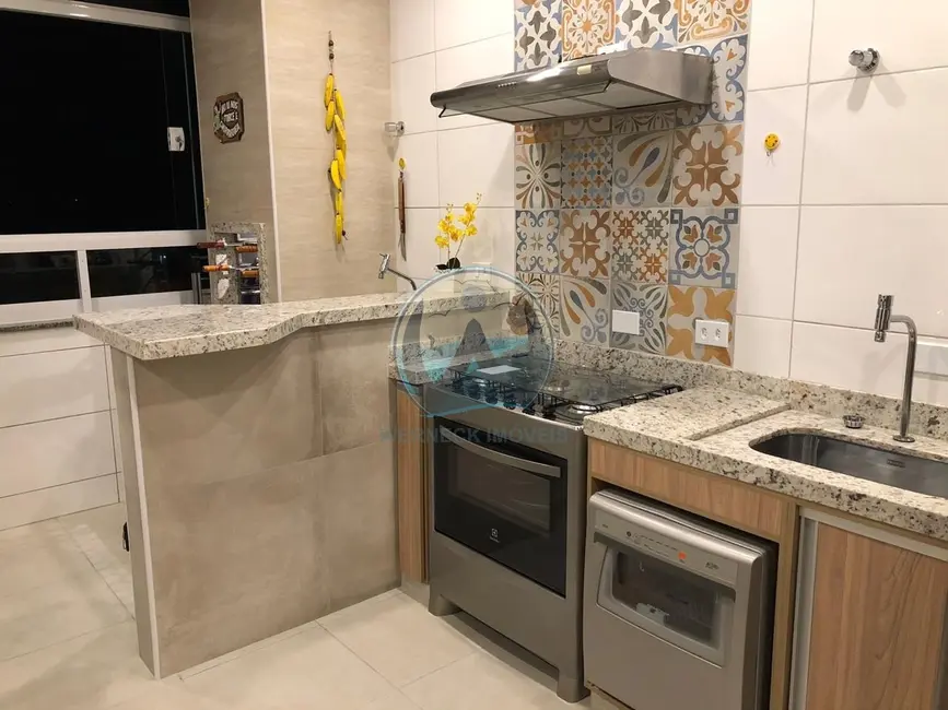 Apartamento com 2 quartos à venda, 105m2 em Ubatuba - SP - imagem 2 Foto 2 de Apartamento com 2 quartos à venda, 105m2 em Ubatuba - SP