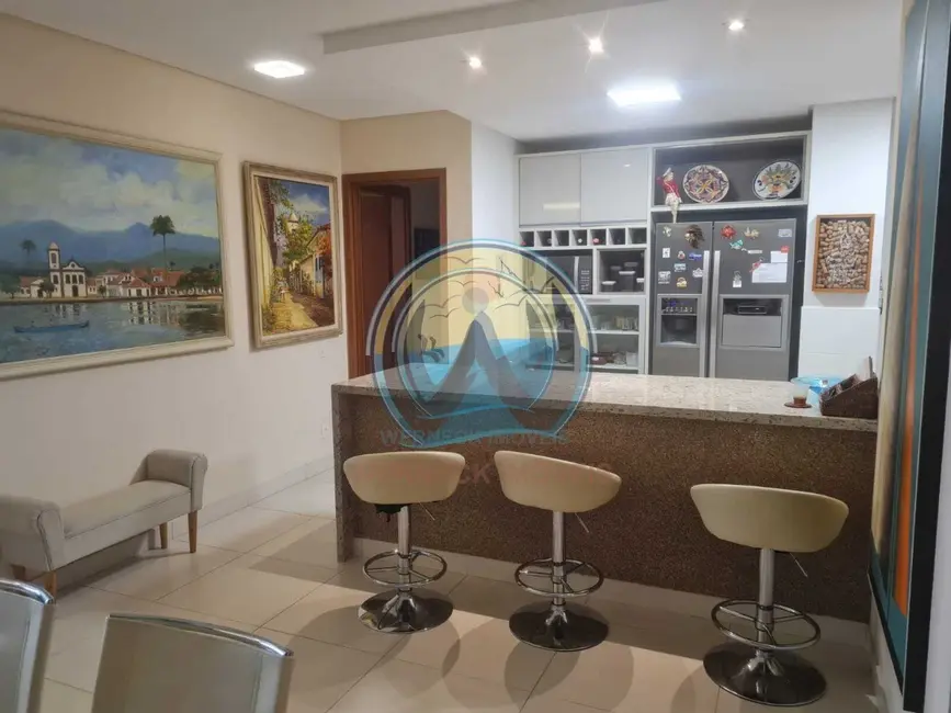 Foto 6 de Apartamento com 3 quartos à venda, 150m2 em Ubatuba - SP