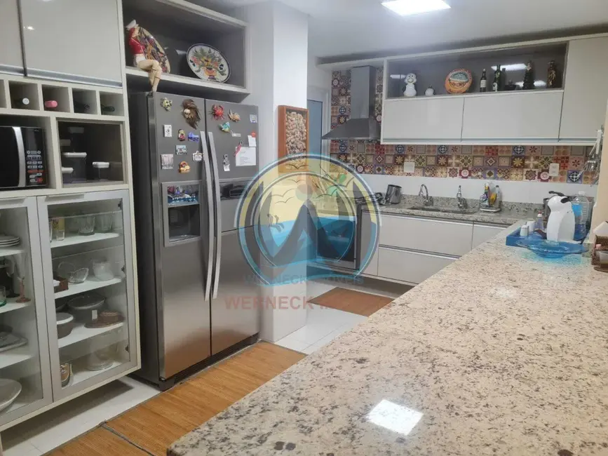 Foto 8 de Apartamento com 3 quartos à venda, 150m2 em Ubatuba - SP