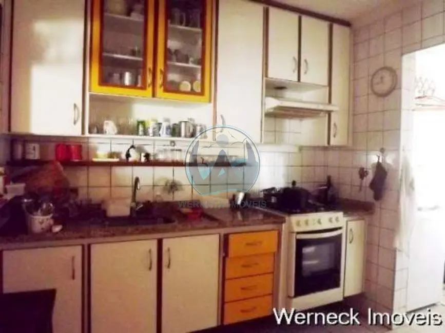 Foto 4 de Apartamento com 2 quartos à venda, 81m2 em Centro, Ubatuba - SP