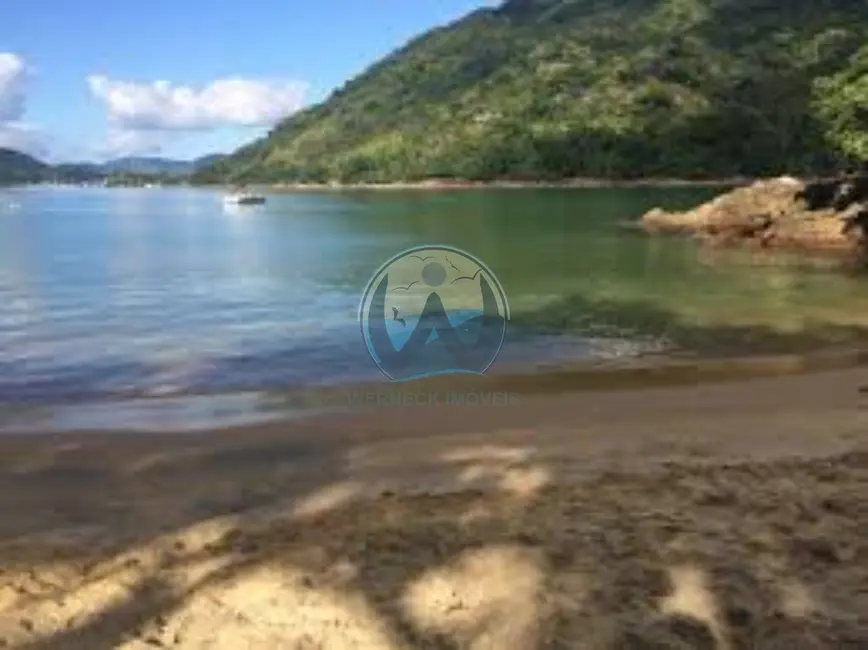 Foto 2 de Terreno / Lote à venda, 600m2 em Ubatuba - SP