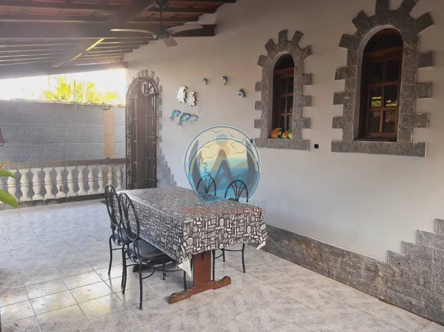 Foto 7 de Casa com 6 quartos à venda, 270m2 em Ubatuba - SP