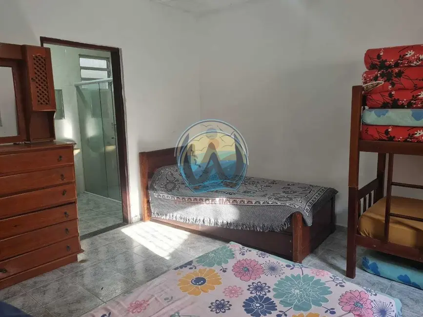 Foto 8 de Casa com 6 quartos à venda, 270m2 em Ubatuba - SP