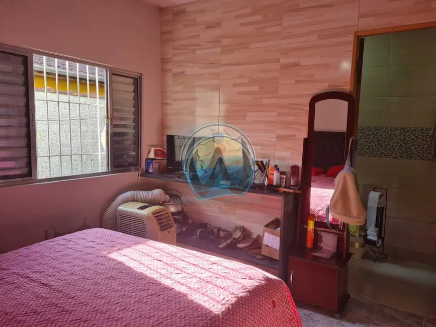 Foto 4 de Casa com 6 quartos à venda, 270m2 em Ubatuba - SP