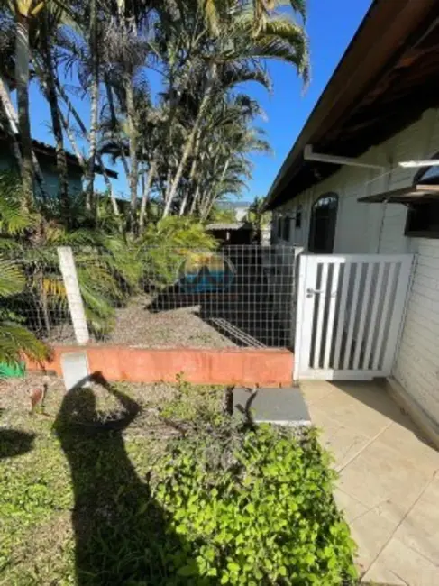 Foto 9 de Casa com 3 quartos à venda, 133m2 em Ubatuba - SP