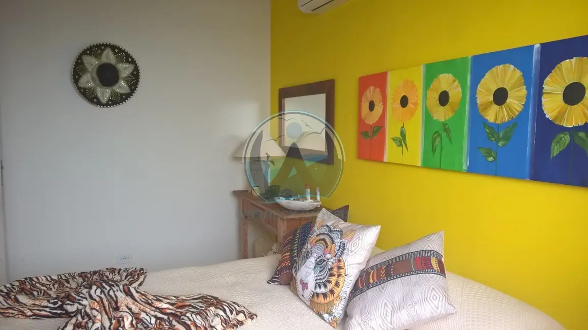 Foto 5 de Casa de Condomínio com 4 quartos à venda, 151m2 em Ubatuba - SP