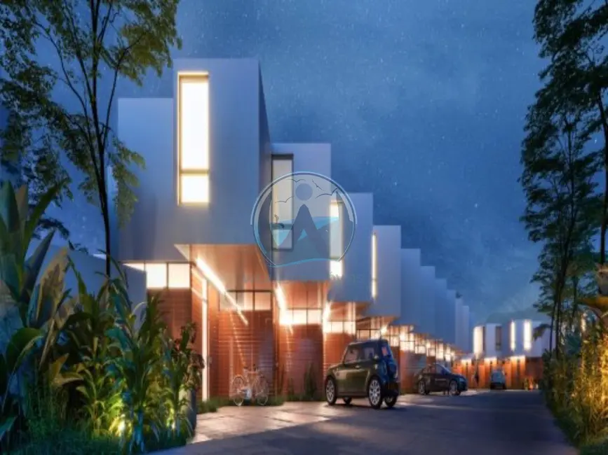 Foto 3 de Casa com 2 quartos à venda, 79m2 em Ubatuba - SP