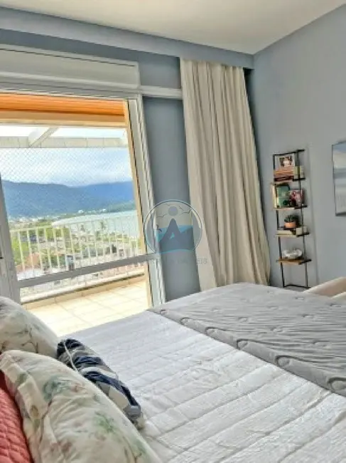 Foto 6 de Apartamento com 4 quartos à venda, 260m2 em Ubatuba - SP