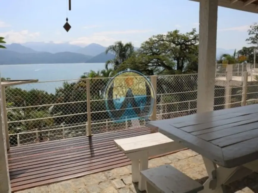 Casa com 4 quartos à venda, 437m2 em Ubatuba - SP - imagem 7 Foto 7 de Casa com 4 quartos à venda, 437m2 em Ubatuba - SP
