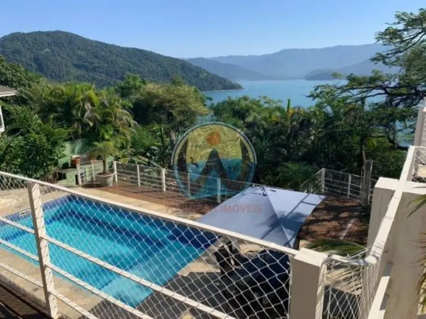 Casa com 4 quartos à venda, 437m2 em Ubatuba - SP - imagem 8 Foto 8 de Casa com 4 quartos à venda, 437m2 em Ubatuba - SP