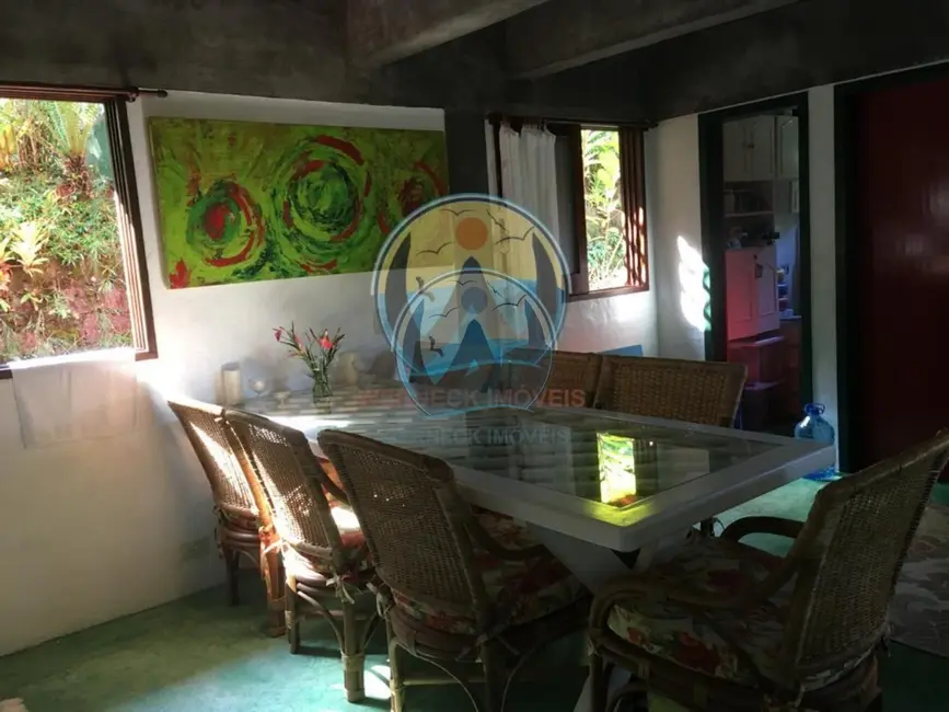 Foto 9 de Casa com 4 quartos à venda, 290m2 em Ubatuba - SP