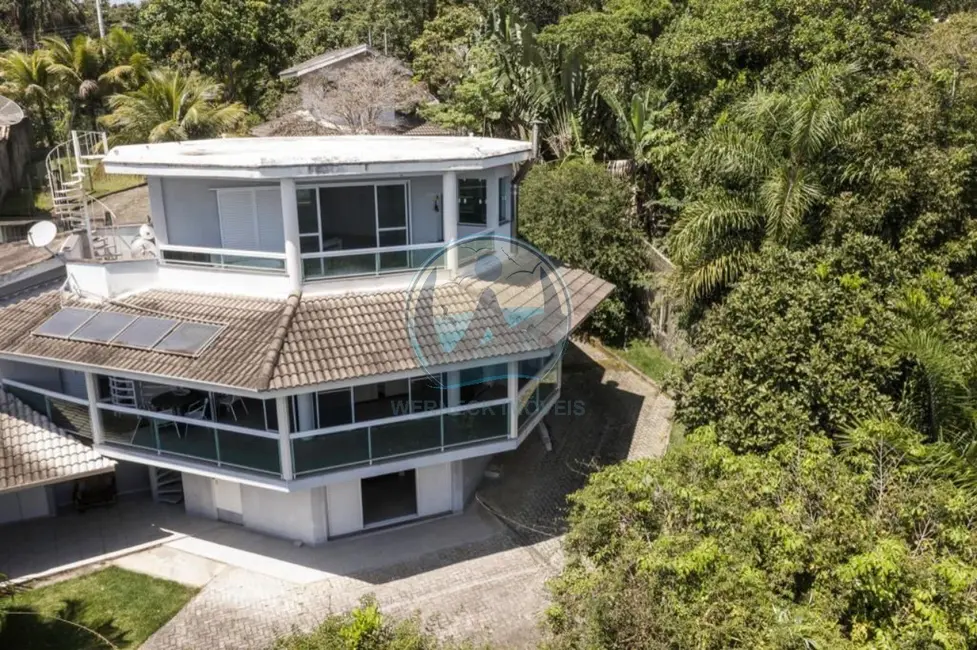Foto 3 de Casa com 3 quartos à venda, 171m2 em Ubatuba - SP
