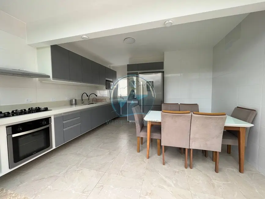 Foto 9 de Apartamento com 3 quartos à venda, 150m2 em Ubatuba - SP