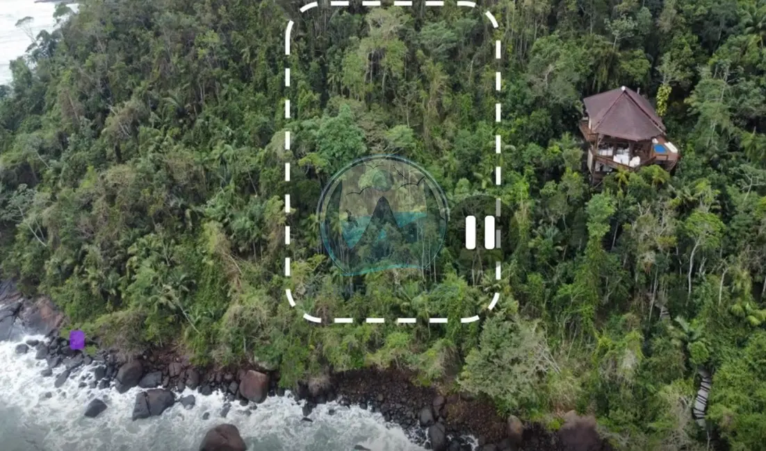 Foto 1 de Terreno / Lote à venda, 880m2 em Ubatuba - SP