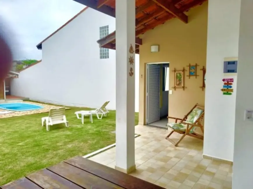 Foto 7 de Casa com 3 quartos à venda, 108m2 em Ubatuba - SP