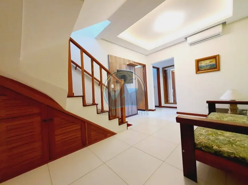 Foto 4 de Apartamento com 3 quartos à venda, 165m2 em Ubatuba - SP