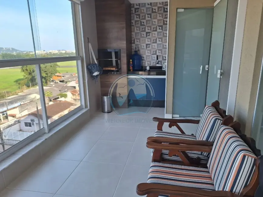 Apartamento com 3 quartos à venda, 227m2 em Centro, Ubatuba - SP - imagem 3 Foto 3 de Apartamento com 3 quartos à venda, 227m2 em Centro, Ubatuba - SP