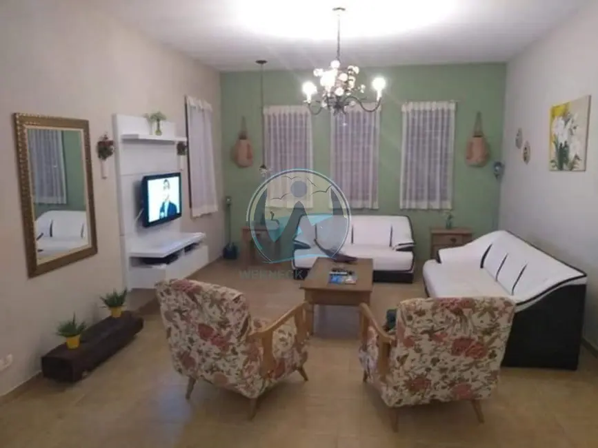 Foto 1 de Casa com 3 quartos à venda, 300m2 em Ubatuba - SP