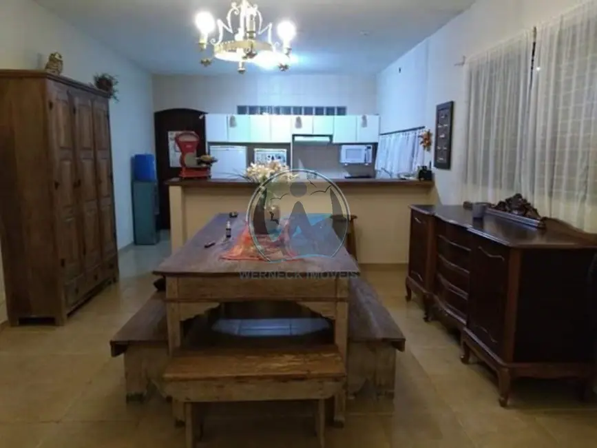 Foto 2 de Casa com 3 quartos à venda, 300m2 em Ubatuba - SP