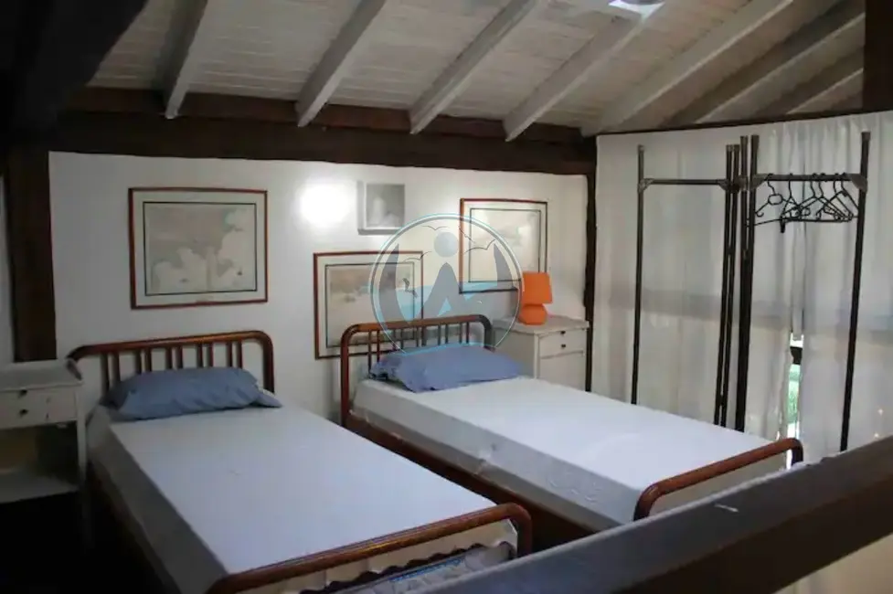Foto 6 de Casa com 3 quartos à venda, 200m2 em Ubatuba - SP