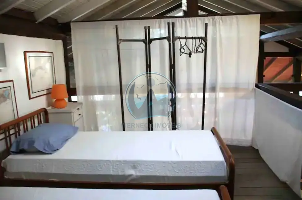 Foto 7 de Casa com 3 quartos à venda, 200m2 em Ubatuba - SP