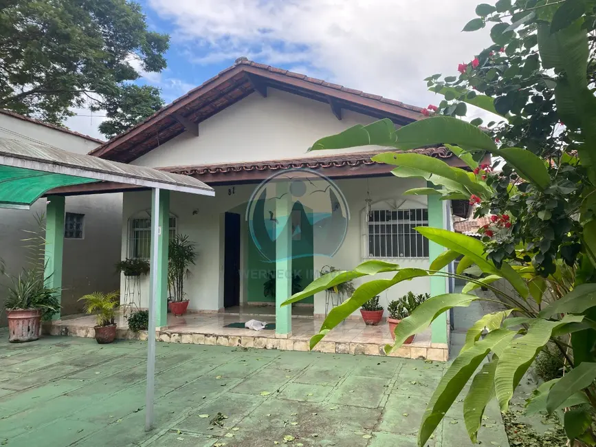Foto 2 de Casa com 2 quartos à venda, 200m2 em Ubatuba - SP