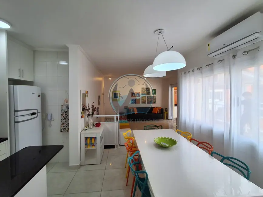 Foto 4 de Apartamento com 4 quartos à venda, 177m2 em Ubatuba - SP