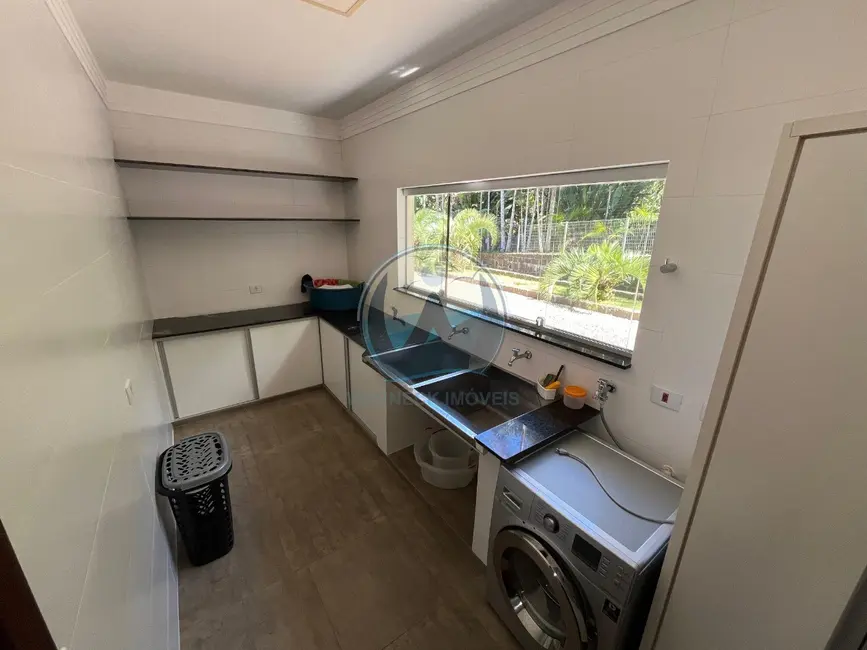 Foto 3 de Casa com 6 quartos à venda, 753m2 em Ubatuba - SP