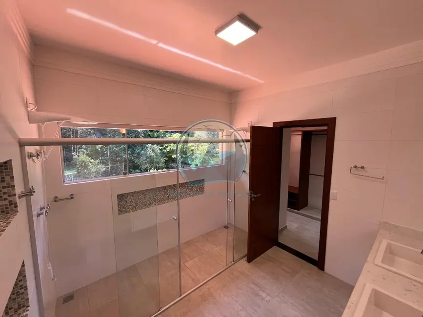 Foto 6 de Casa com 6 quartos à venda, 753m2 em Ubatuba - SP