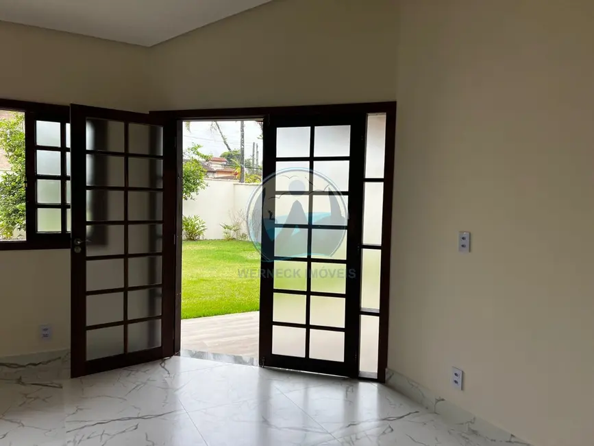 Foto 1 de Casa com 3 quartos à venda, 150m2 em Ubatuba - SP