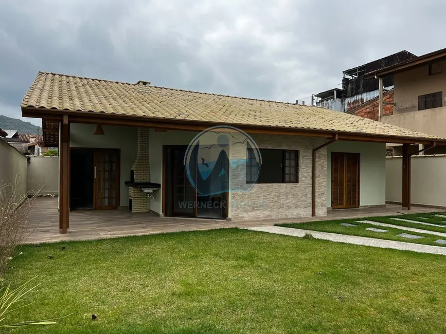 Foto 1 de Casa com 3 quartos à venda, 150m2 em Ubatuba - SP