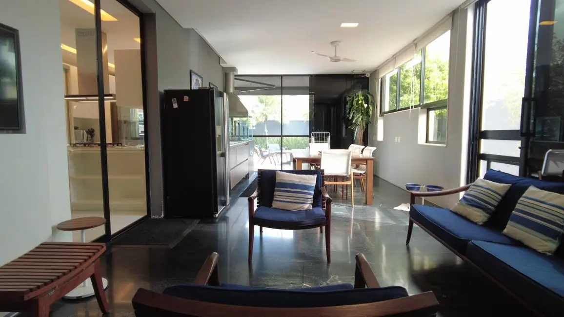 Foto 4 de Casa de Condomínio com 4 quartos à venda e para alugar, 900m2 em Barra da Tijuca, Rio De Janeiro - RJ