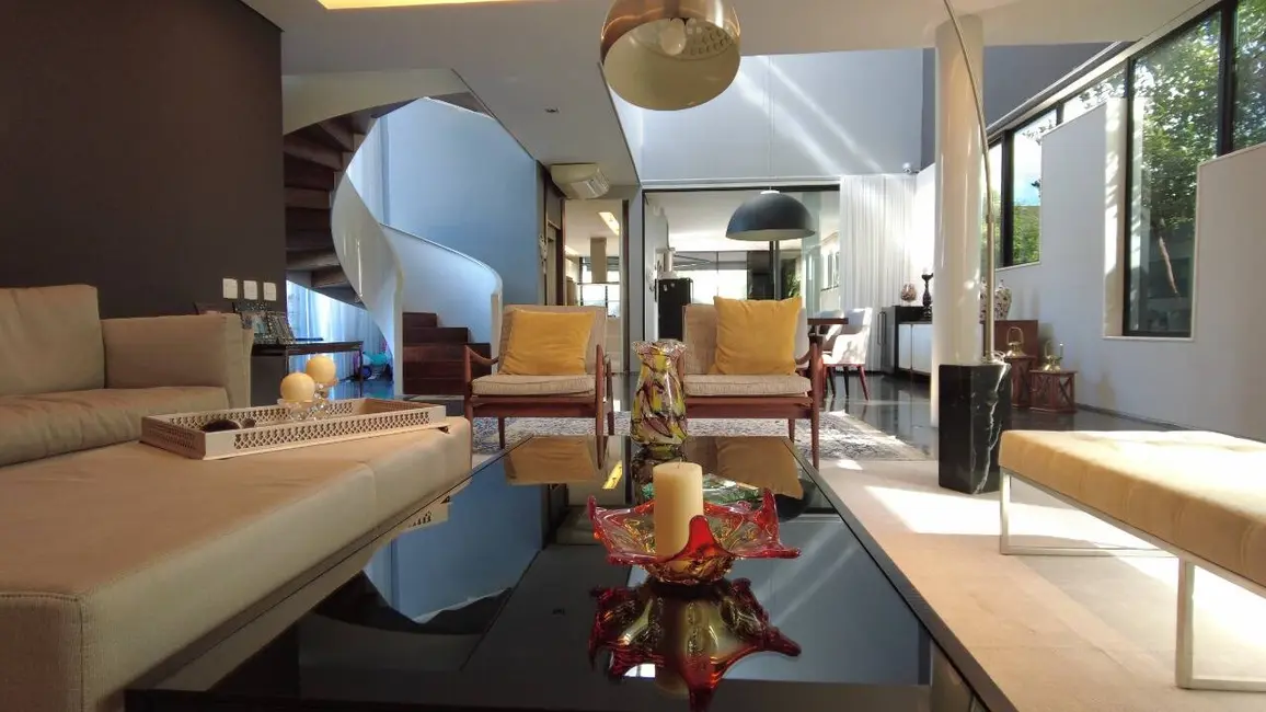 Foto 5 de Casa de Condomínio com 4 quartos à venda e para alugar, 900m2 em Barra da Tijuca, Rio De Janeiro - RJ