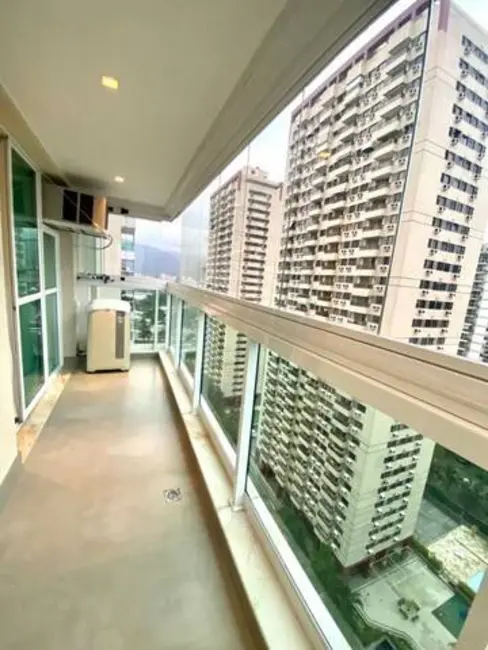 Apartamento com 2 quartos à venda, 70m2 em Barra da Tijuca, Rio De Janeiro - RJ - imagem 8 Foto 8 de Apartamento com 2 quartos à venda, 70m2 em Barra da Tijuca, Rio De Janeiro - RJ