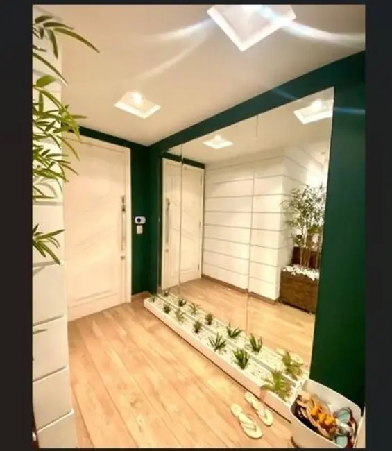 Apartamento com 2 quartos à venda, 70m2 em Barra da Tijuca, Rio De Janeiro - RJ - imagem 4 Foto 4 de Apartamento com 2 quartos à venda, 70m2 em Barra da Tijuca, Rio De Janeiro - RJ