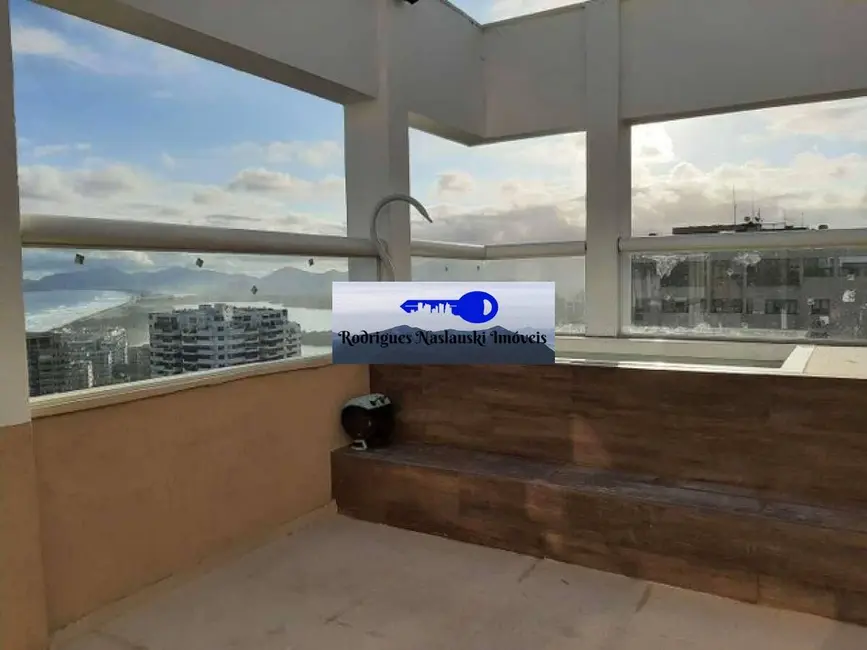 Foto 4 de Apartamento com 3 quartos à venda, 190m2 em Barra da Tijuca, Rio De Janeiro - RJ