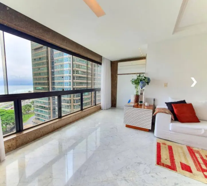 Apartamento com 3 quartos à venda, 143m2 em Barra da Tijuca, Rio De Janeiro - RJ - imagem 5 Foto 5 de Apartamento com 3 quartos à venda, 143m2 em Barra da Tijuca, Rio De Janeiro - RJ
