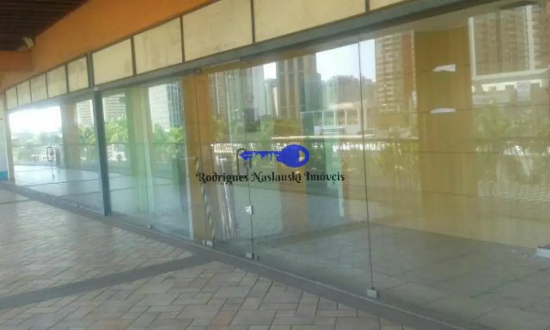 Sala Comercial à venda e para alugar, 150m2 em Barra da Tijuca, Rio De Janeiro - RJ - imagem 7 Foto 7 de Sala Comercial à venda e para alugar, 150m2 em Barra da Tijuca, Rio De Janeiro - RJ