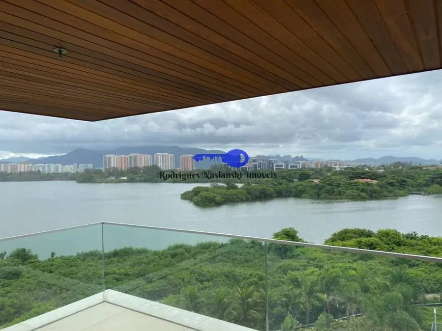 Apartamento com 1 quarto à venda, 133m2 em Barra da Tijuca, Rio De Janeiro - RJ - imagem 3 Foto 3 de Apartamento com 1 quarto à venda, 133m2 em Barra da Tijuca, Rio De Janeiro - RJ