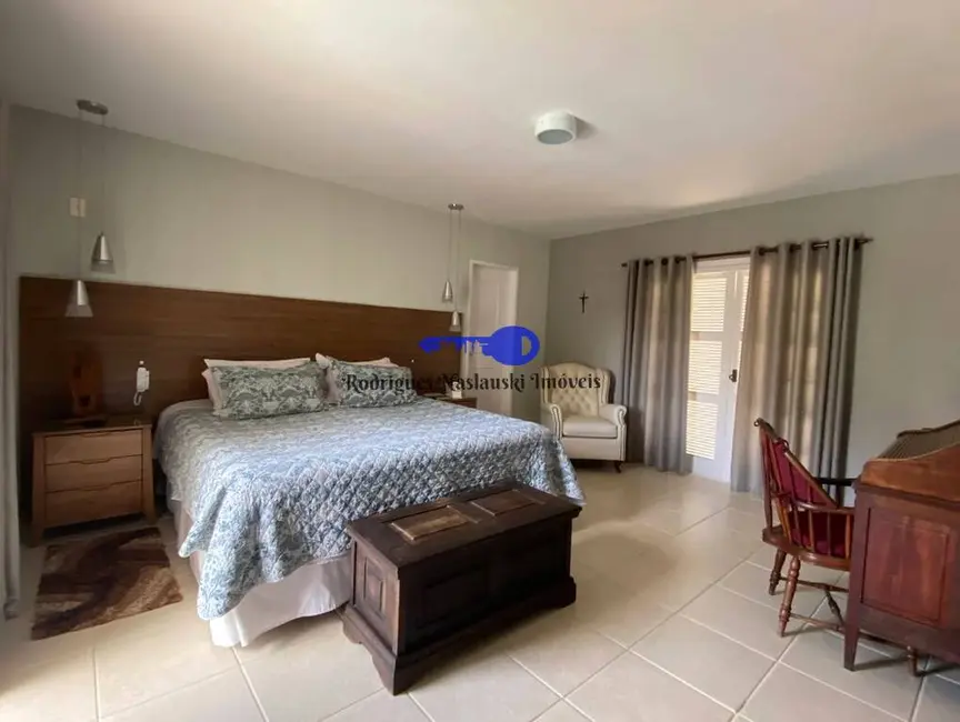 Casa com 6 quartos à venda, 405m2 em Barra da Tijuca, Rio De Janeiro - RJ - imagem 7 Foto 7 de Casa com 6 quartos à venda, 405m2 em Barra da Tijuca, Rio De Janeiro - RJ