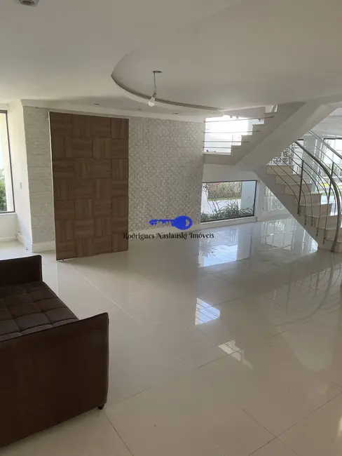 Casa com 4 quartos à venda, 750m2 em Barra da Tijuca, Rio De Janeiro - RJ - imagem 3 Foto 3 de Casa com 4 quartos à venda, 750m2 em Barra da Tijuca, Rio De Janeiro - RJ