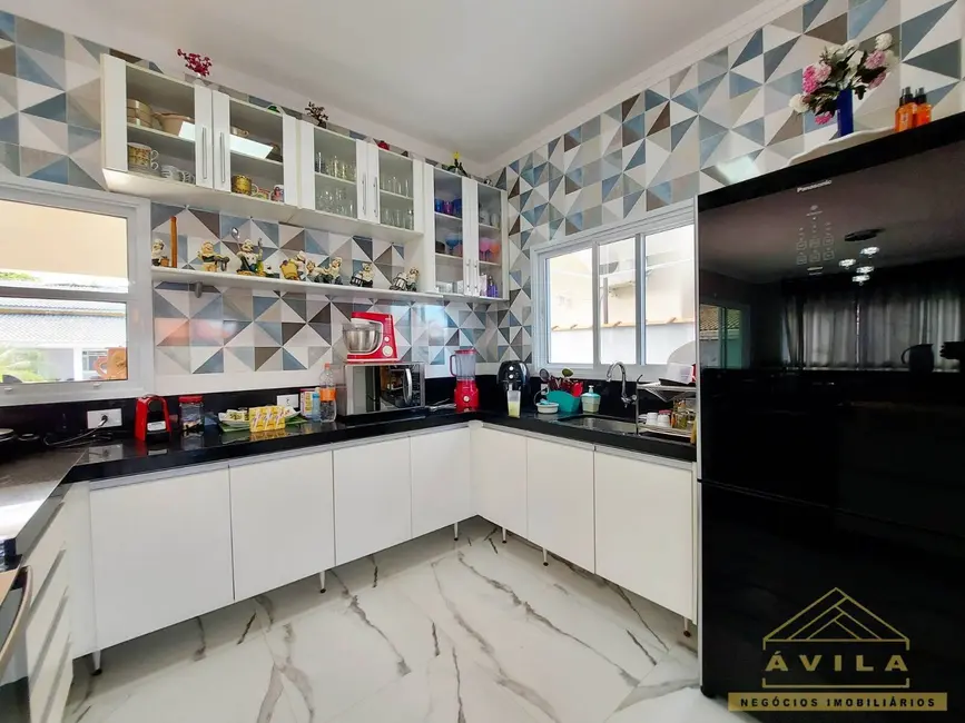 Foto 6 de Casa com 6 quartos à venda, 316m2 em Bertioga - SP