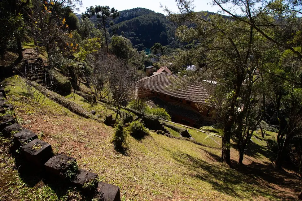 Foto 4 de Apartamento com 4 quartos à venda, 445m2 em Campos Do Jordao - SP