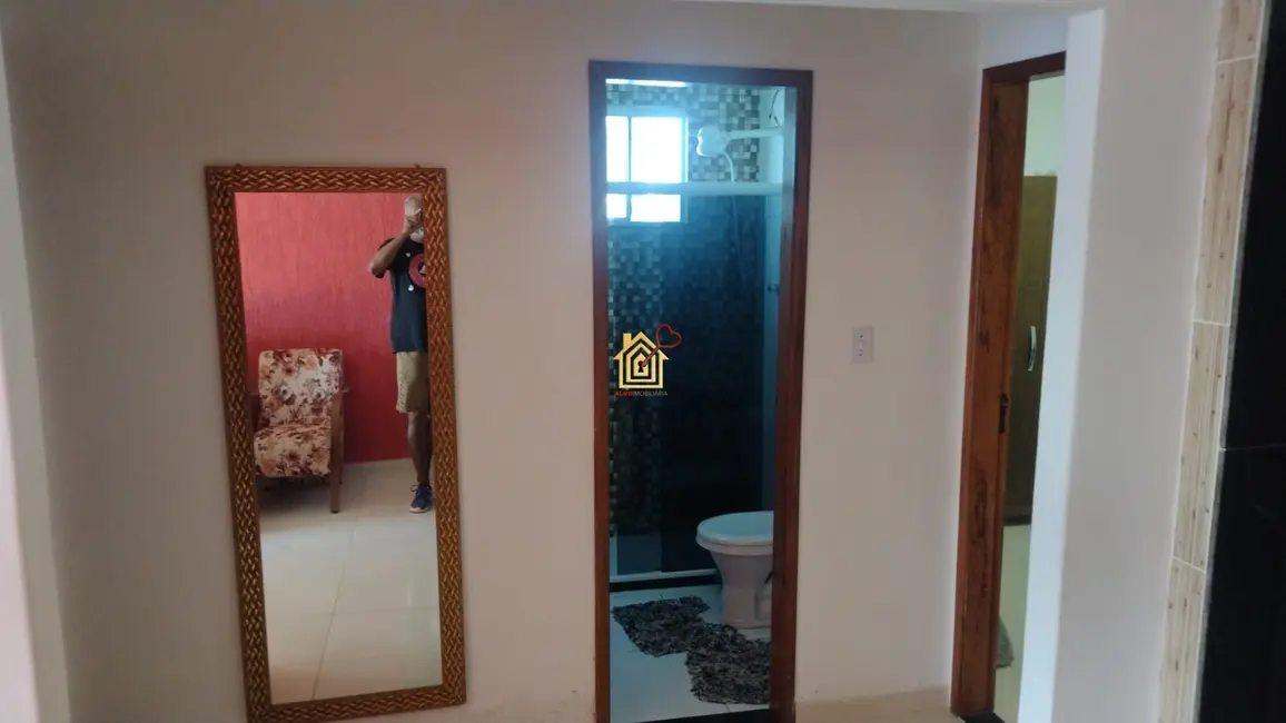 Foto 3 de Casa com 2 quartos à venda, 85m2 em Cabo Frio - RJ